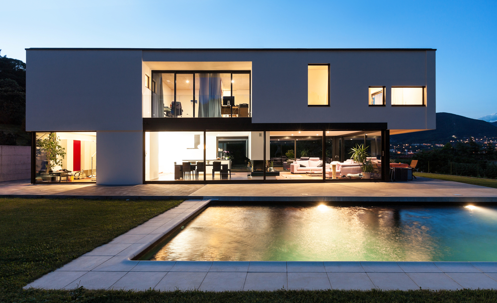 modern,villa,with,pool,,night,scene